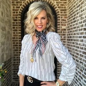 Cabi Black/White Devoted Blouse, NWOT, L